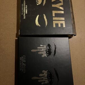 Kylie Cosmetics Gold and Silver Eye Palette